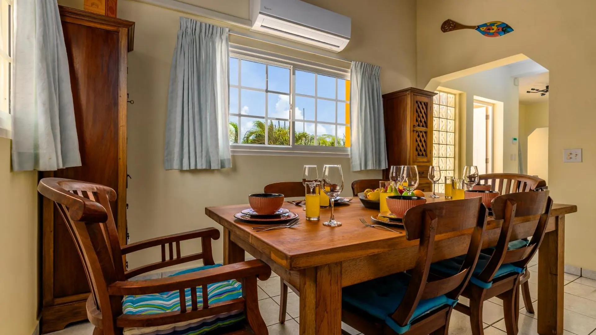 Sunny Paradise Villa Ноорд