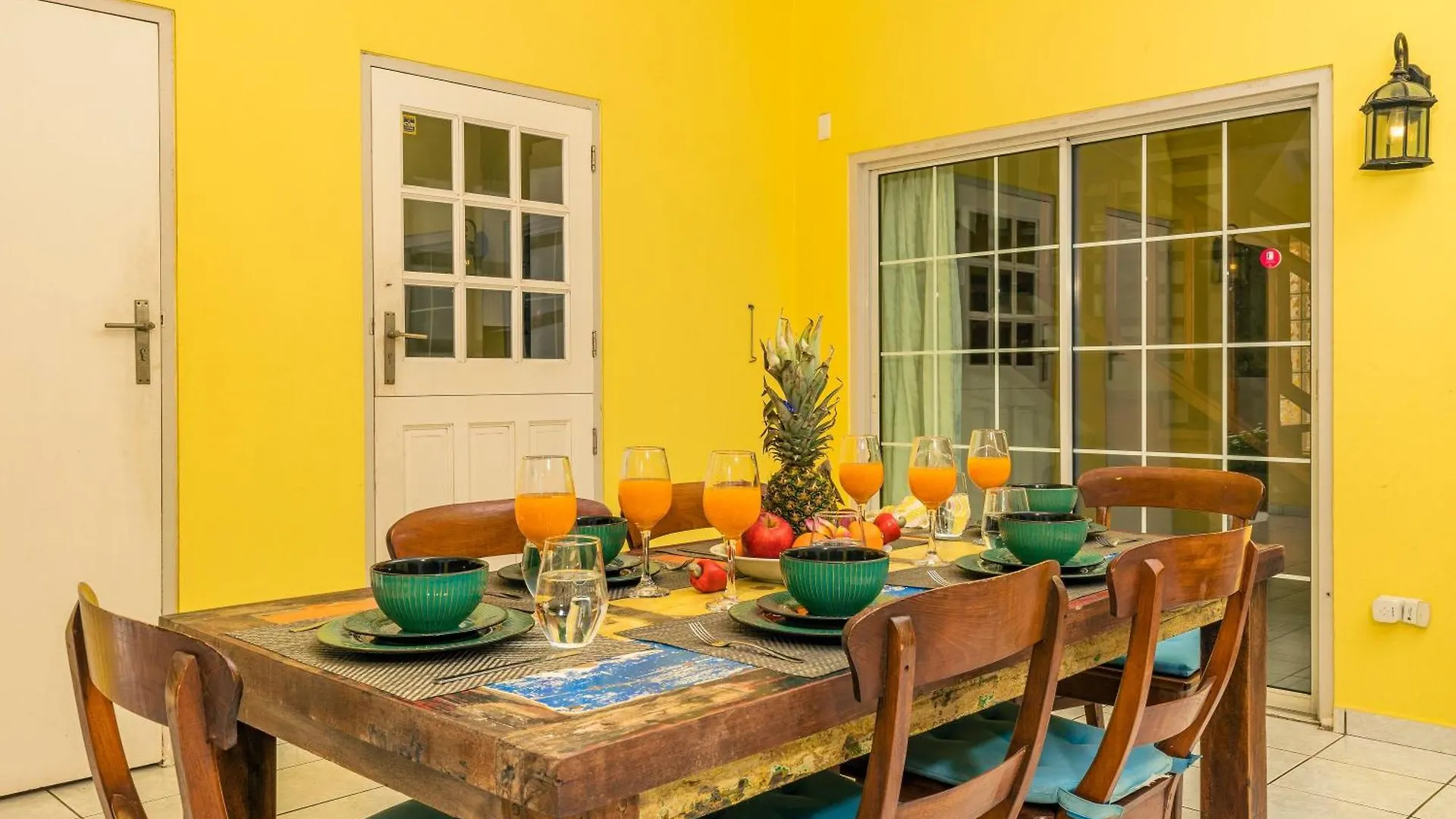Sunny Paradise Villa Noord